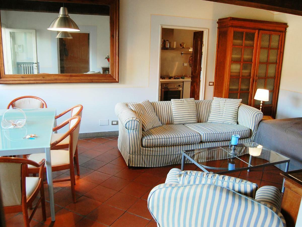 Apartment Campo De' Fiori Bright By Interhome *